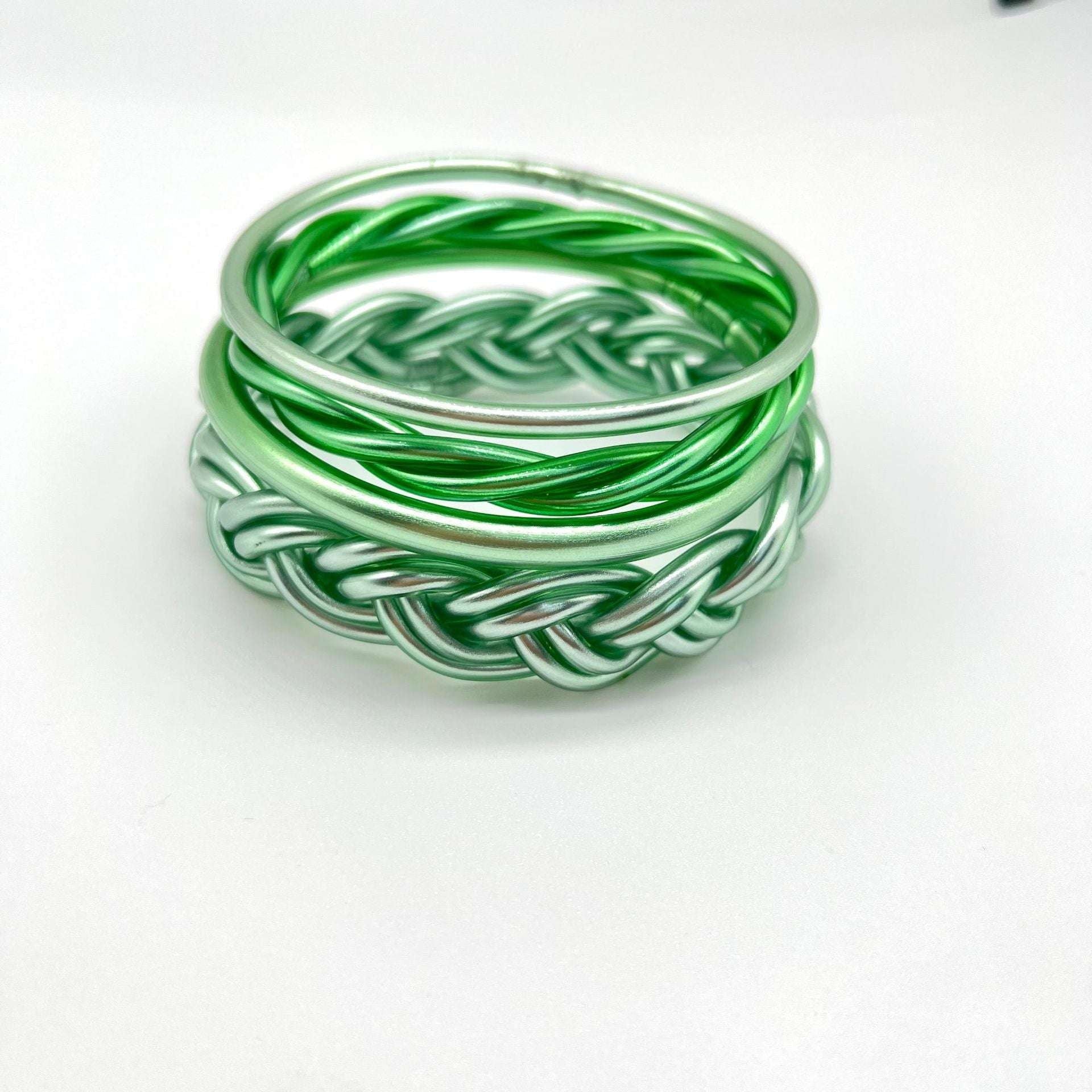 Stylish Silicone Bracelet, Twisted Metal Bracelet, Versatile Round Bracelet - available at Sparq Mart