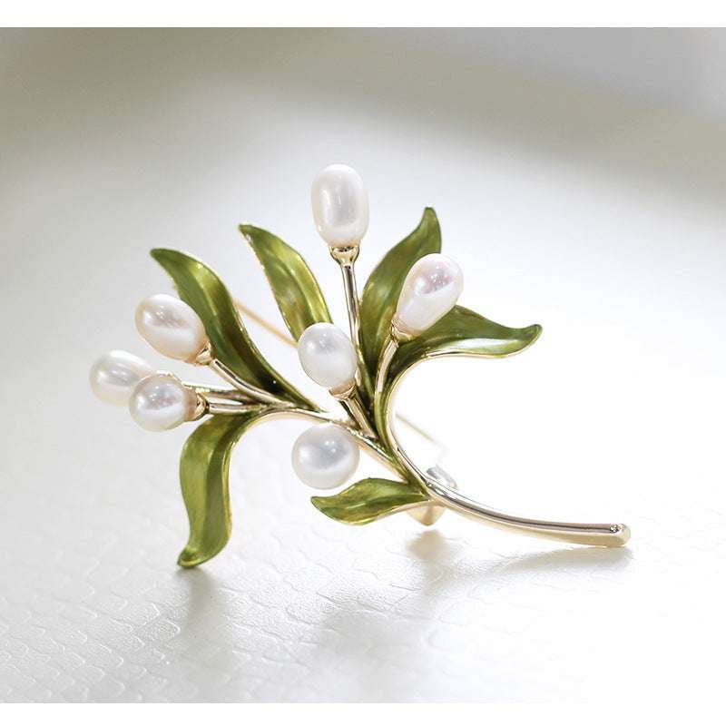 Elegant Pin Jewelry, Pastoral Style Pin, Pearl Leaf Brooch - available at Sparq Mart