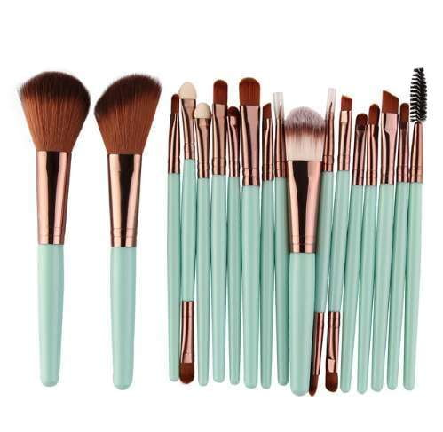 high-quality makeup sets, MAANGE makeup brushes, Sparq Mart - available at Sparq Mart